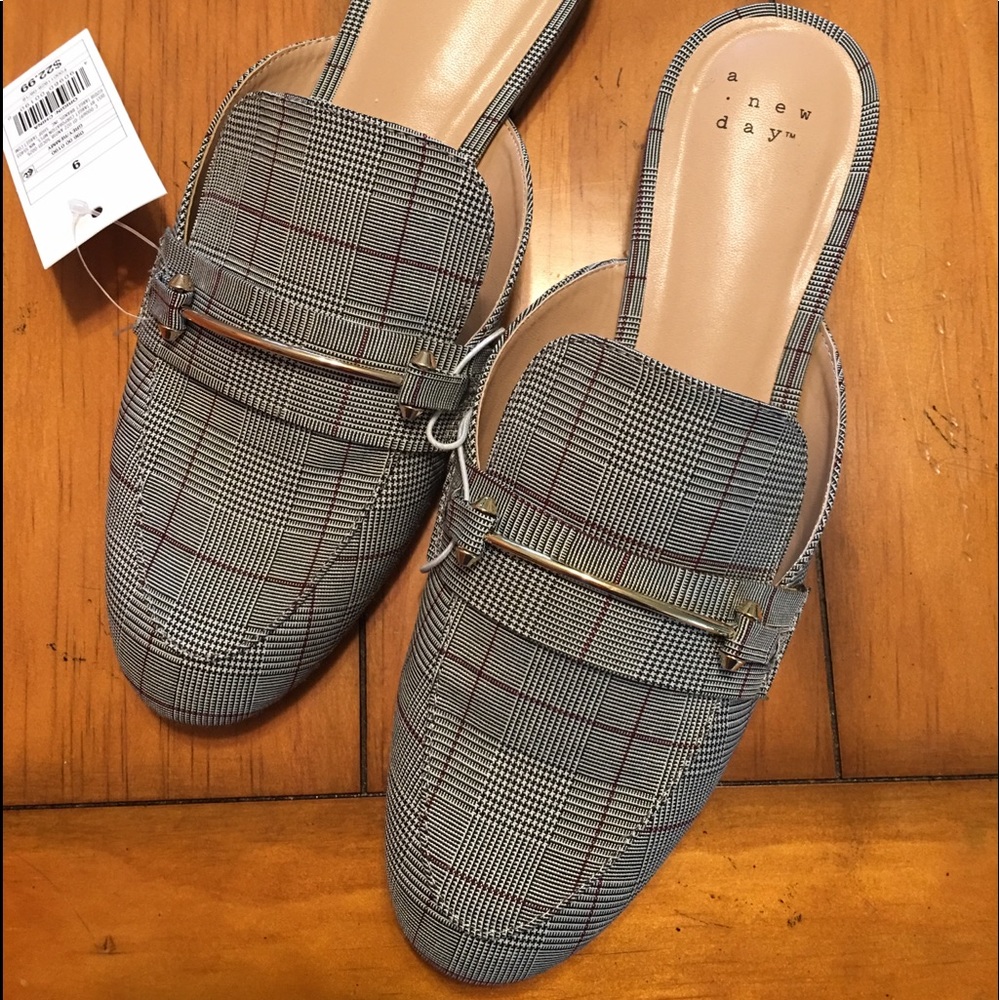NWT Women’s Remy Plaid Backless Loafers